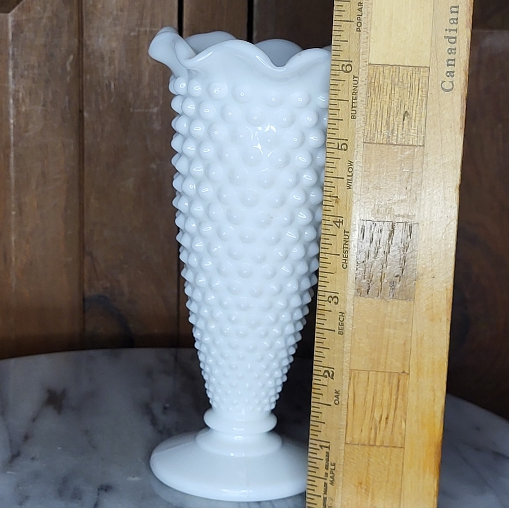 Smith Milk Glass Vase - Picture 3 of 9